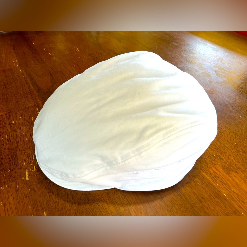 White Flat Cap